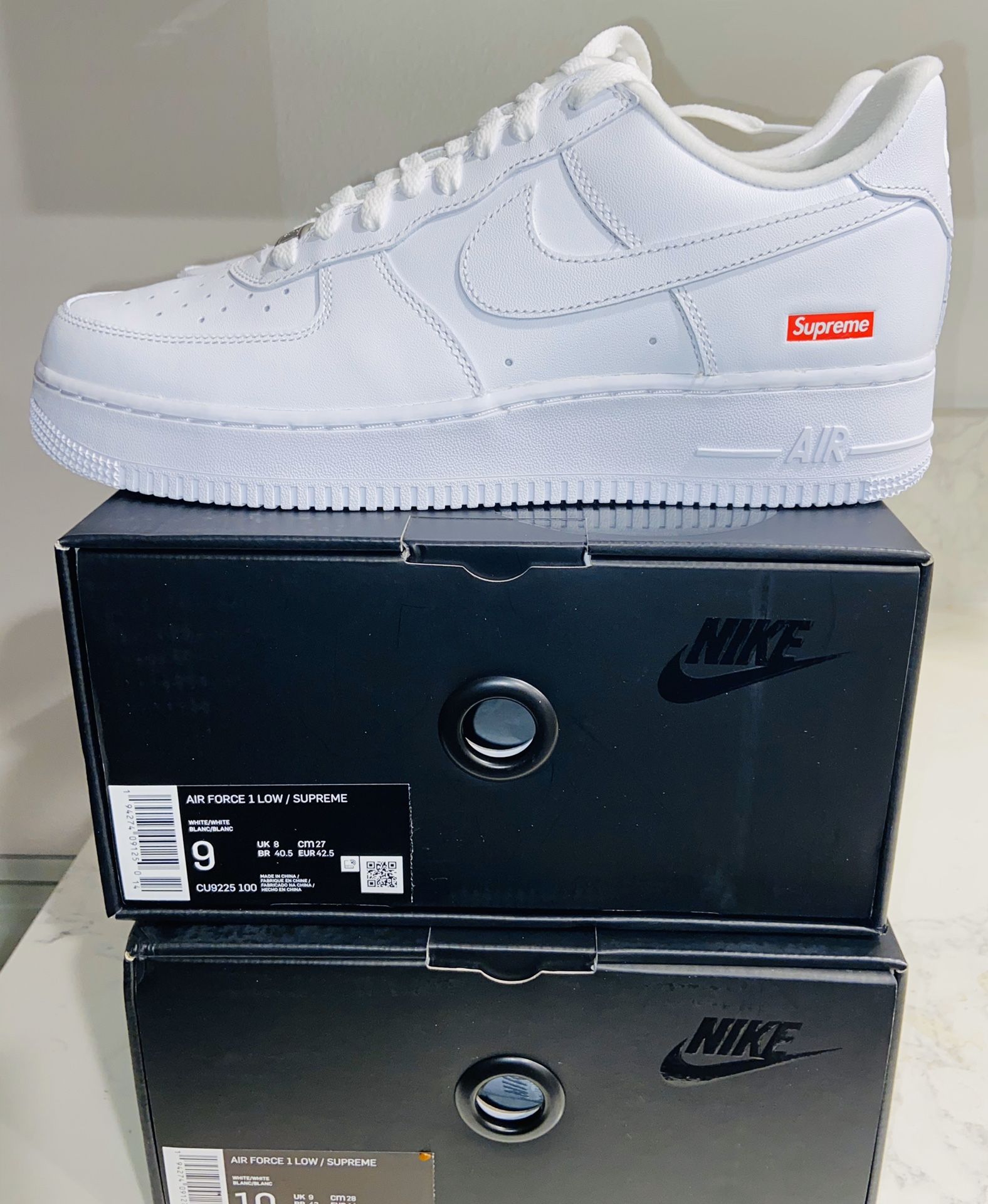 SUPREME x NIKE AIR FORCE 1 LOW, WHITE Multiple sizes for sale