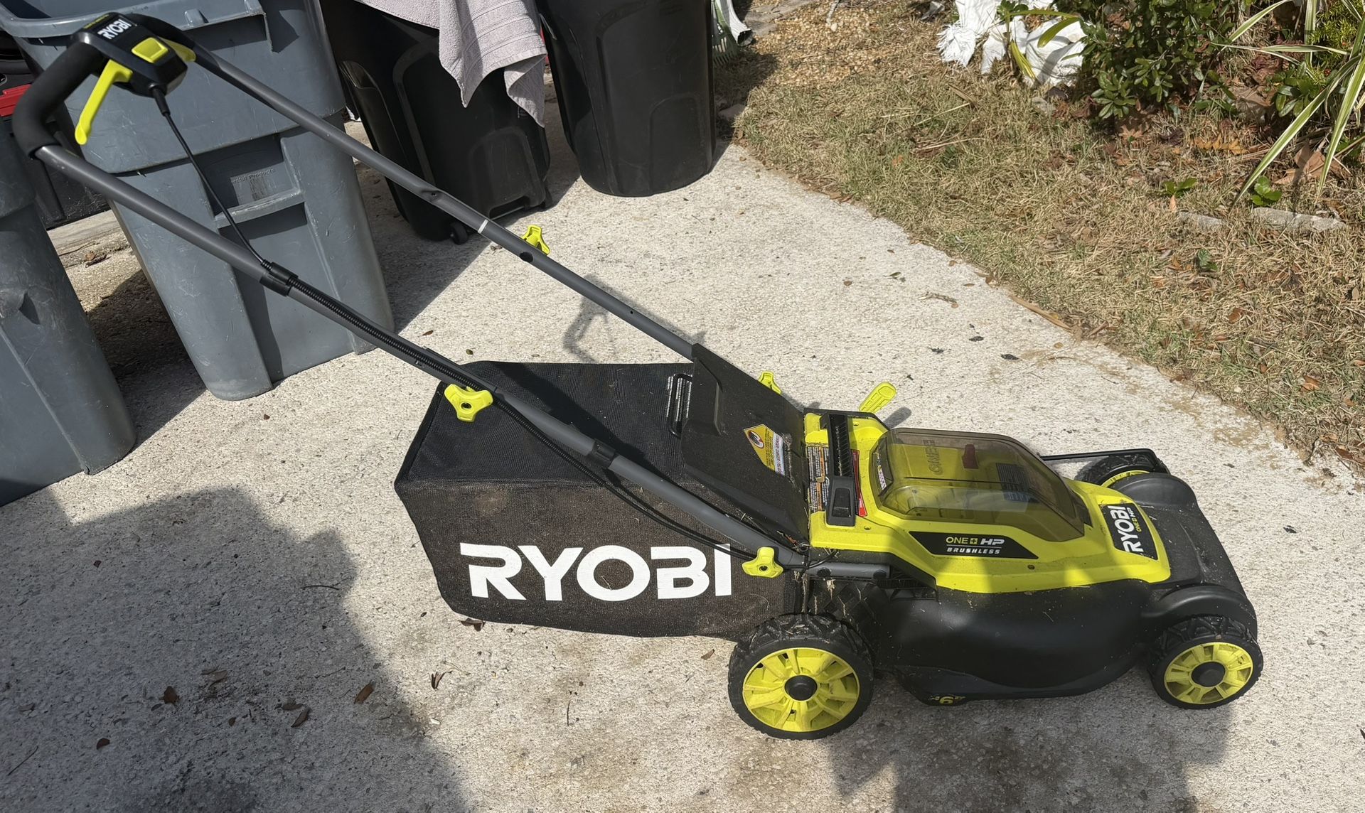 Yoho Electric Lawn Mower. 150.00