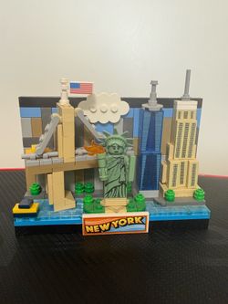 LEGO CREATOR 40519 New York Skyline Postcard Complete Assembled Statue Liberty