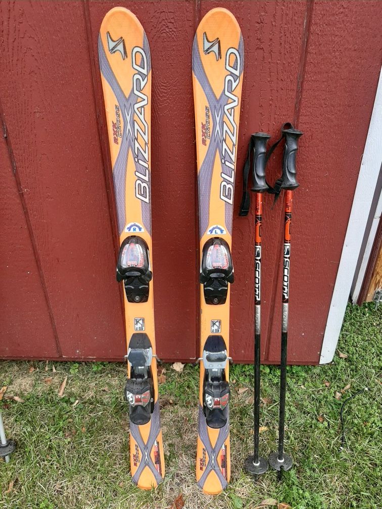 Blizzard RXK Cross Kids Skis & Scott Poles