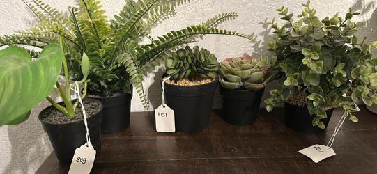 artificial plants lot