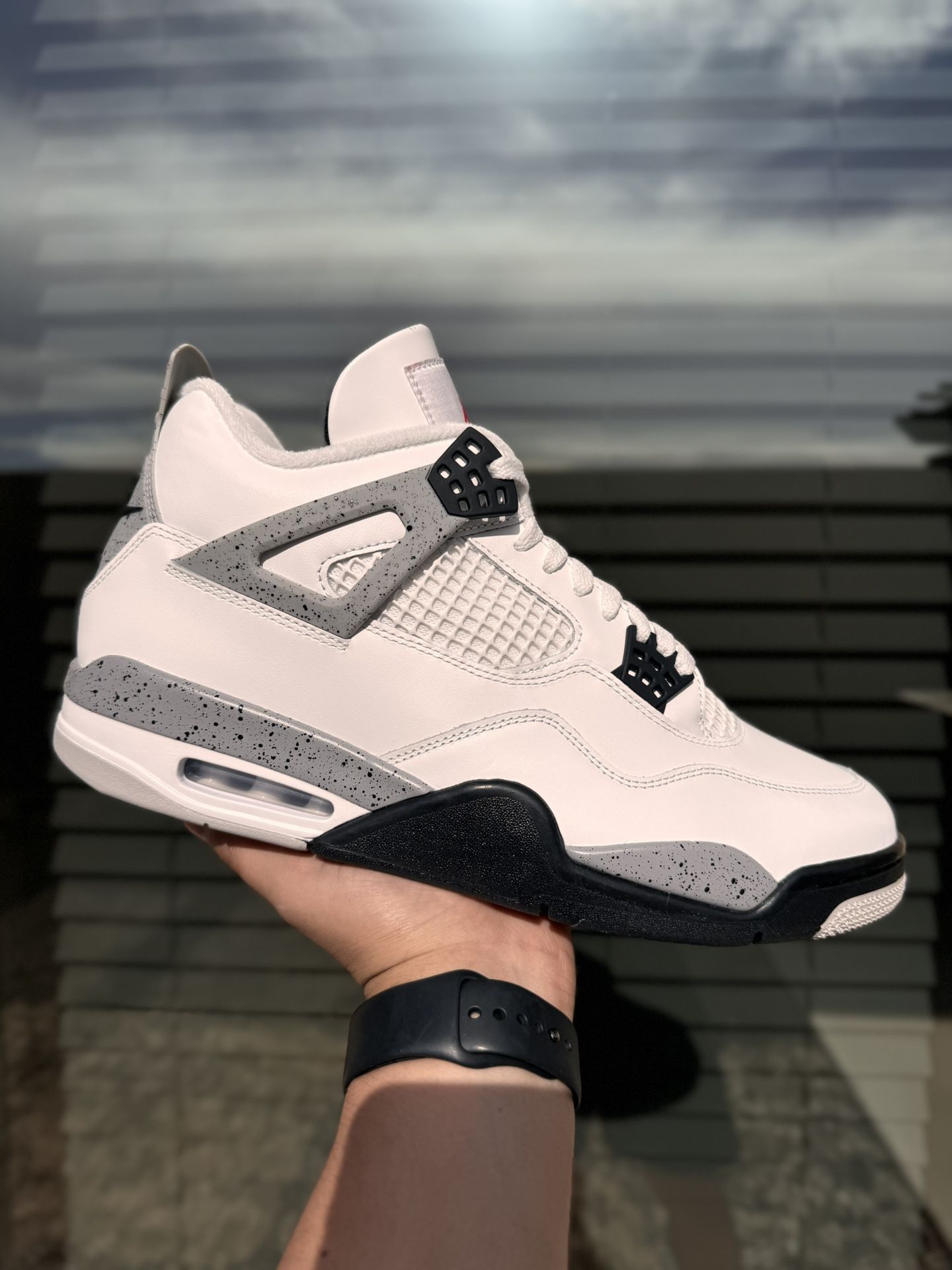 DS Jordan 4 White Cement Size 10.5 M