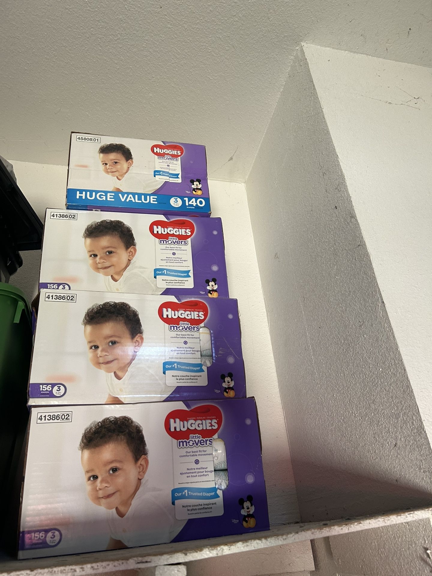 Huggies Size 140 Count $35 /156 Count$45