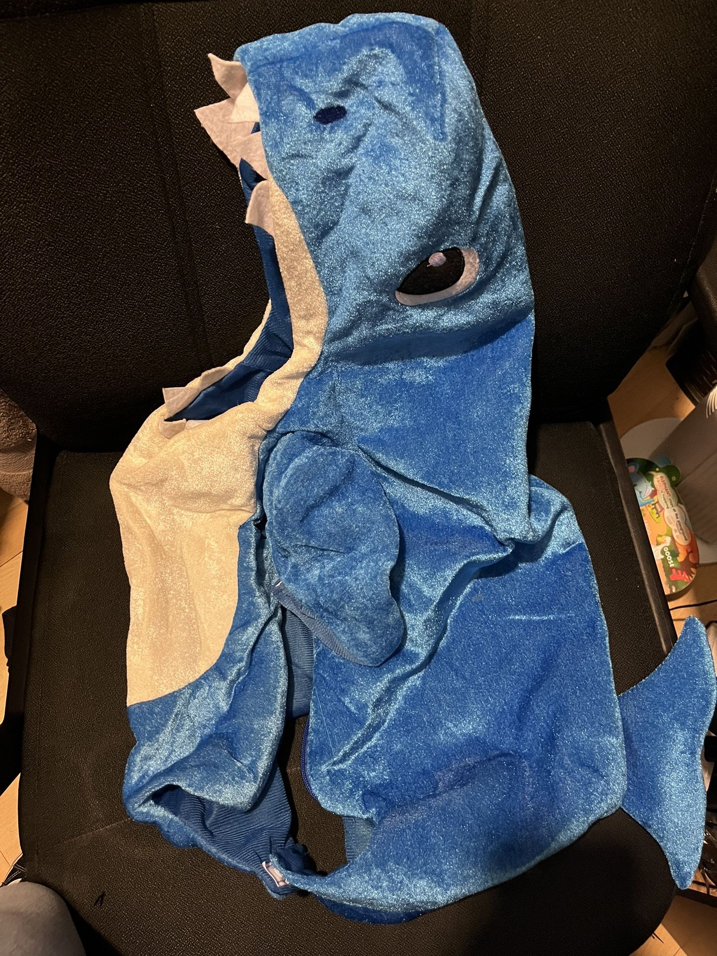 baby shark costume