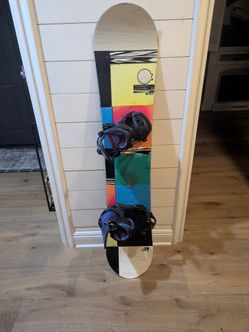 Ride 145 Snowboard Deck w Bindings MED