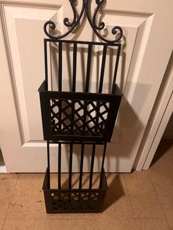 Metal Wash Organizer with Two Baskets