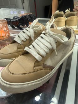 Burberry shoes