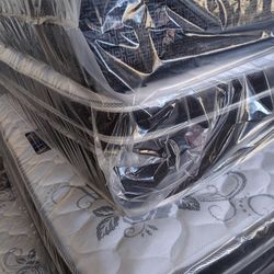 Pillow Top Sets/Colchones