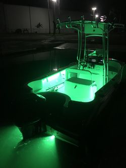 17ft boat center console