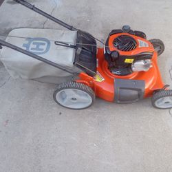 Lawn Mower Husqvarna E550 140cc 