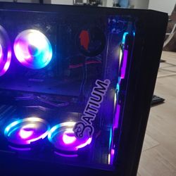 RGB Gaming PC - i7 / RX 580 / 16GB RAM / SSD