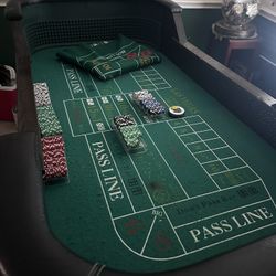 Casino Craps Table, SEND OFFERS!!! No Lowball