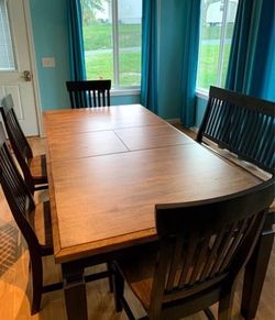 Kitchen table
