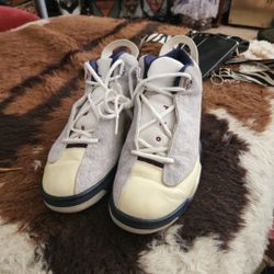 Jordan's Size 9 Mens