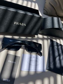 Prada Designer Sunglasses Black Rectangle Full Set