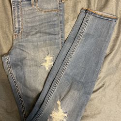 Hollister Ultra High Rise, Jean Legging New With Tags