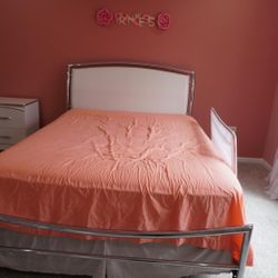 Bed Set For Sale 