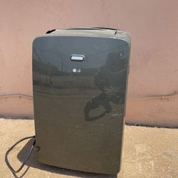 LG Portable Air Conditioner 