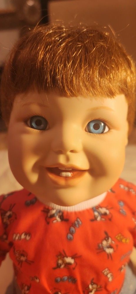 CERTIFIED orcelain Ajustable Collectors Doll  Vintage 1998