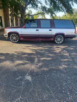 94 GMC Suburban SLE