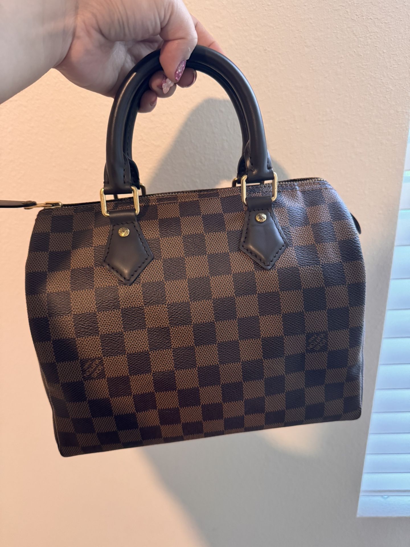 Louis Vuitton Speedy 25