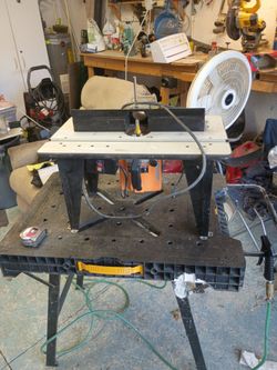 Benchtop Router table