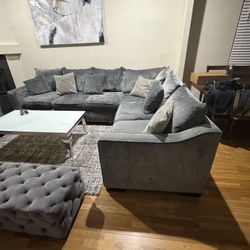 Sectional Couch And Love Seat NO PILLOWS
