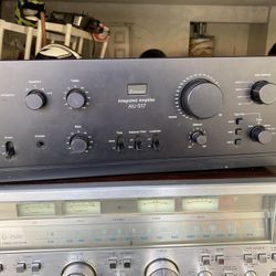 Sansui AU517 Amplifier 