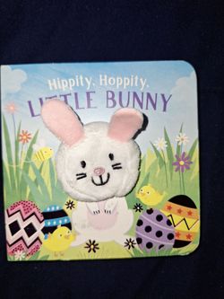 Hippity, Hoppity, Little Bunny puppet book