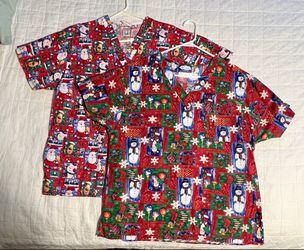 Set of 2 Ladies Christmas Scrub Tops