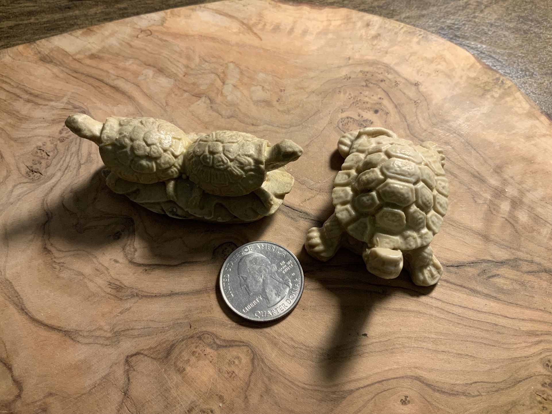 Vintage Pair Turtle Fiqures