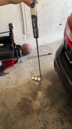 Odyssey Tri-Ball Putter with SuperStroke Grip