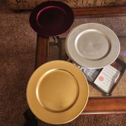 Plastic Plate Chargers