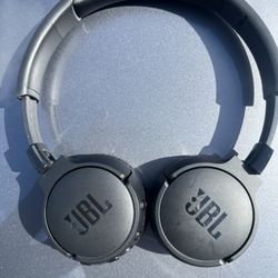 JBL Headphones 