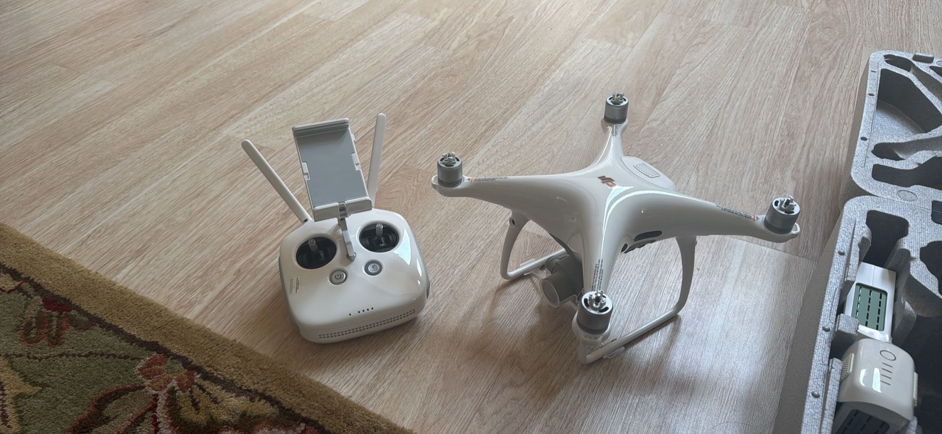 Phantom 4 Pro and V2.0 with 3 batteries