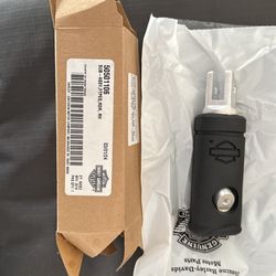 Harley-Davidson OEM 18-22 Rider Foot Pegs (Pair) (contact info removed)6 