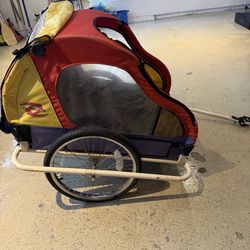 Kids bike trailer