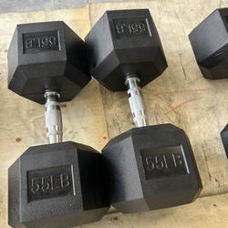 New pair of 55lb rubber dumbbells. NEW IN BOX 📦 $110