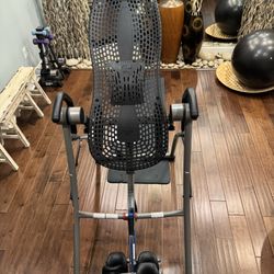 Teeter’s Hang-Ups Inversion Table