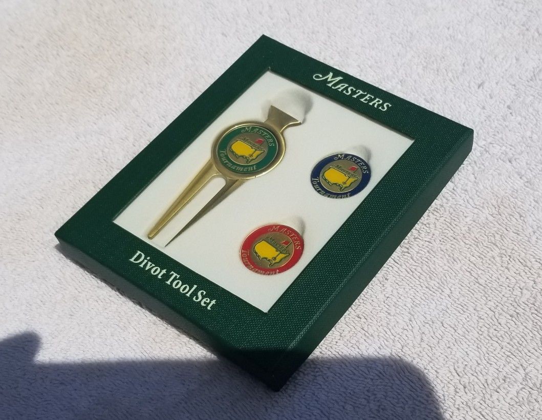 Masters Divot Tool and Ballmark