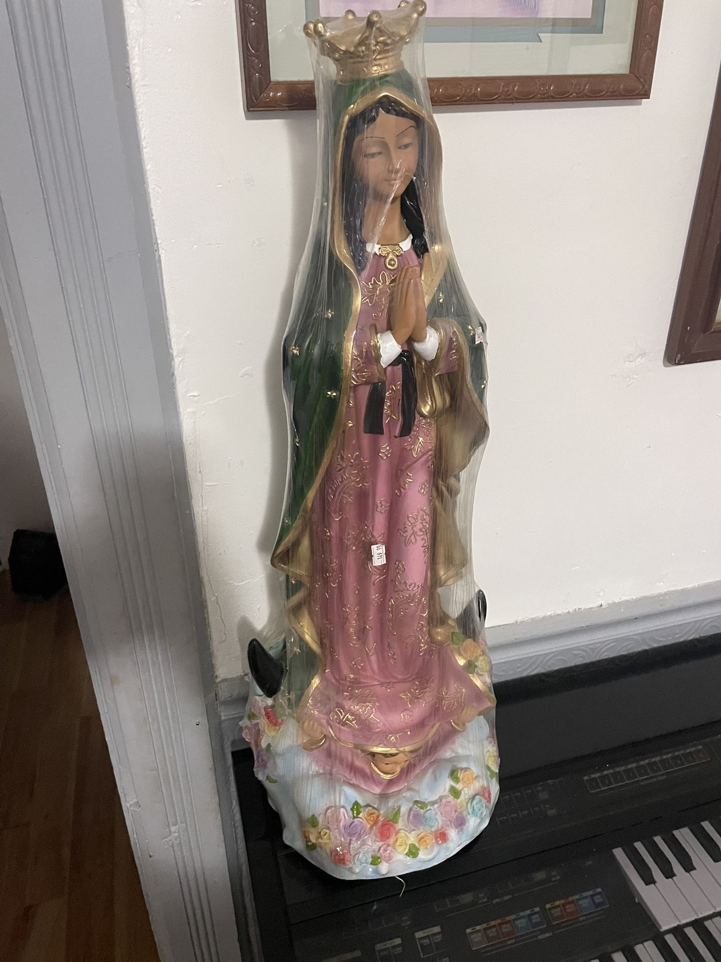 Statue
