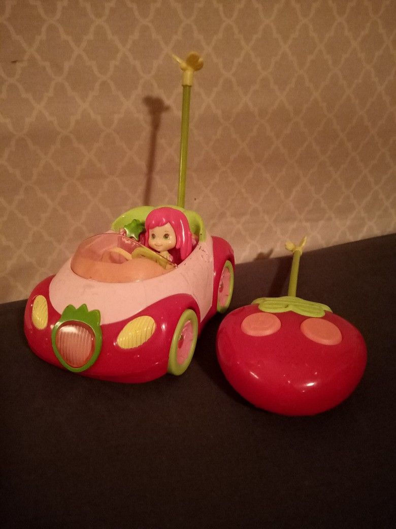 Polly Pocket Strawberry Shortcake Remote Control Car