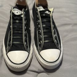 Converse Men’s Shoe 9.5