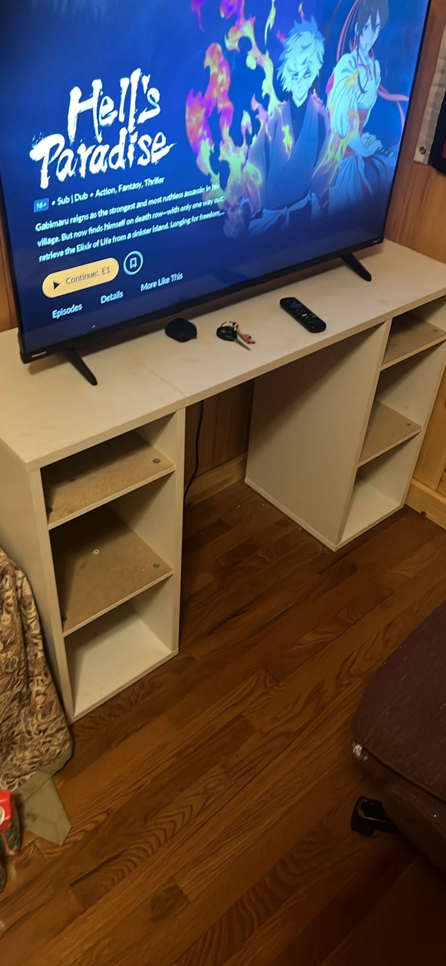 Hisense roku 43" smart tv