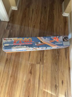 Model plane