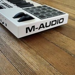 M-Audio Midi Keyboard 