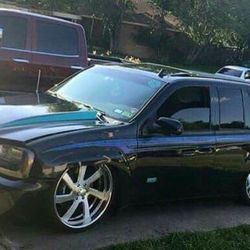 Want To Buy  2000-2012 Chevy Trailblazer