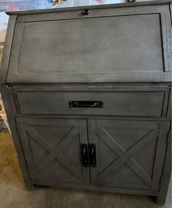 Gray computer desk w/drop down lid