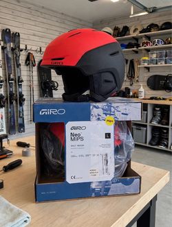 Giro Neo MIPS Ski Helmet Adult Medium