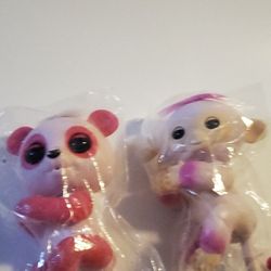 2 Fingerlings: Pink Panda And Monkey. Needs Batteries 